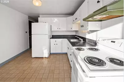 2440 Pine St, Seaside, OR 97138 - Photo 8