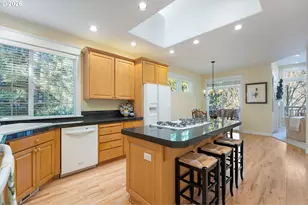 6321 SW Canby St, Portland, OR 97219 - Photo 10