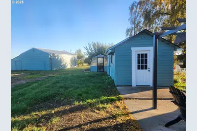 24315 Peoria Rd, Harrisburg, OR 97446 - Photo 32
