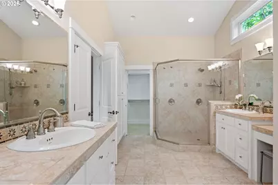 1991 Country Club Rd, Lake Oswego, OR 97034 - Photo 24