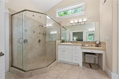 1991 Country Club Rd, Lake Oswego, OR 97034 - Photo 22