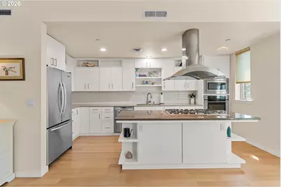 4280 S Corbett Ave #201, Portland, OR 97239 - Photo 14
