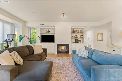 4280 S Corbett Ave #201, Portland, OR 97239 - Photo 8
