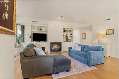 4280 S Corbett Ave #201, Portland, OR 97239 - Photo 10