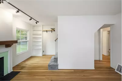 1945 NE Bell Dr, Portland, OR 97220 - Photo 6