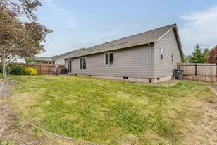 683 NE Summerfield St, McMinnville, OR 97128 - Photo 28