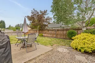 683 NE Summerfield St, McMinnville, OR 97128 - Photo 26