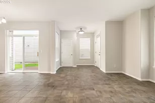 1062 SE Tamango St, Hillsboro, OR 97123 - Photo 6
