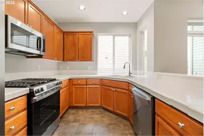 1062 SE Tamango St, Hillsboro, OR 97123 - Photo 14