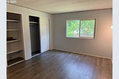 4800 Barger Dr #60, Eugene, OR 97402 - Photo 6