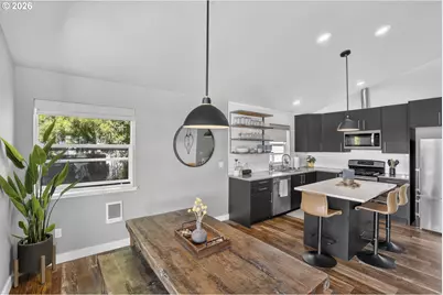 2630 N Hayden Island Dr #17, Portland, OR 97217 - Photo 14