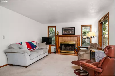 2673 Garfield St, Eugene, OR 97405 - Photo 4