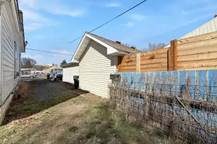 2530 5th St, Baker City, OR 97814 - Photo 24