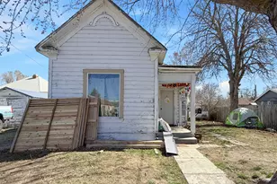 2530 5th St, Baker City, OR 97814 - Photo 2