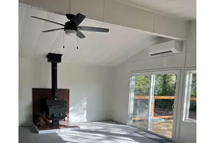 27256 Clear Lake Rd, Eugene, OR 97402 - Photo 12