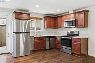 3223 SE 122nd Ave, Portland, OR 97236 - Photo 26