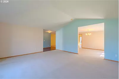 11117 NW 17th Ave, Vancouver, WA 98685 - Photo 6