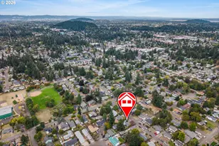 13056 SE Center St, Portland, OR 97236 - Photo 38