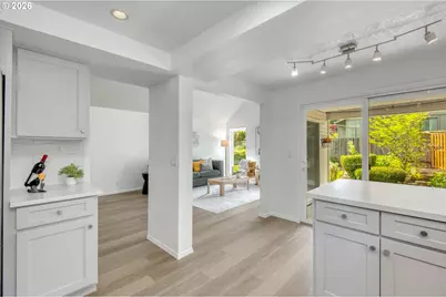 9685 SW Hialeah Dr, Beaverton, OR 97008 - Photo 12