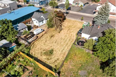 206 S Molalla Ave, Molalla, OR 97038 - Photo 6