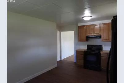 715 Deal St, Junction City, OR 97448 - Photo 10