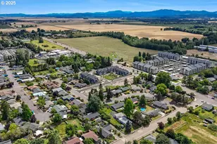 255 SE Jensen Ave, Corvallis, OR 97333 - Photo 8