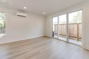 3725 N Michigan Ave, Portland, OR 97227 - Photo 10