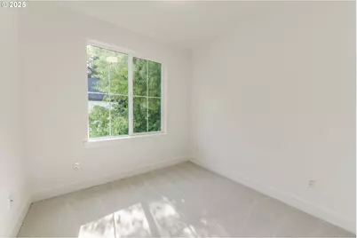 3725 N Michigan Ave, Portland, OR 97227 - Photo 20