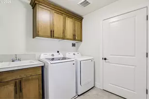 714 SE 37th St, Battle Ground, WA 98604 - Photo 18