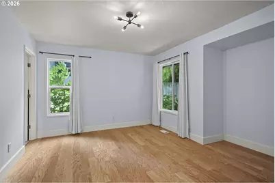 1389 SW Taylors Ferry Ct, Portland, OR 97219 - Photo 18