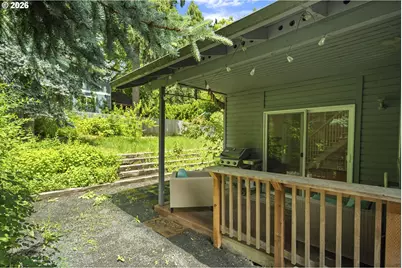 1389 SW Taylors Ferry Ct, Portland, OR 97219 - Photo 26