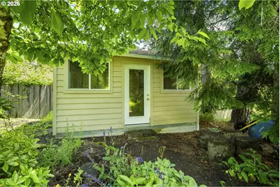 1389 SW Taylors Ferry Ct, Portland, OR 97219 - Photo 28