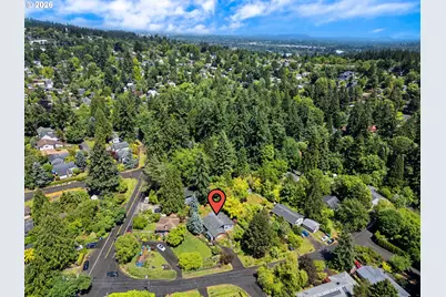 1389 SW Taylors Ferry Ct, Portland, OR 97219 - Photo 34