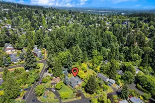 1389 SW Taylors Ferry Ct, Portland, OR 97219 - Photo 34