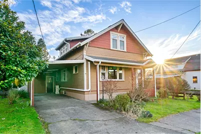 2507 6th St, Tillamook, OR 97141 - Photo 2