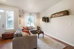 18292 SW Anna Mae Ln, Beaverton, OR 97003 - Photo 6