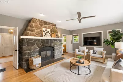 15939 Twin Fir Rd, Lake Oswego, OR 97035 - Photo 10