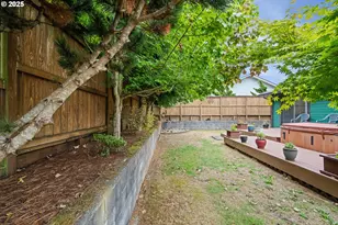 1915 Arthur St, North Bend, OR 97459 - Photo 40