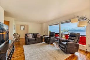 102 W Grand Ave, Astoria, OR 97103 - Photo 6