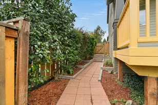 16347 SW Dekalb St, Tigard, OR 97224 - Photo 46