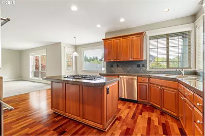 16347 SW Dekalb St, Tigard, OR 97224 - Photo 10