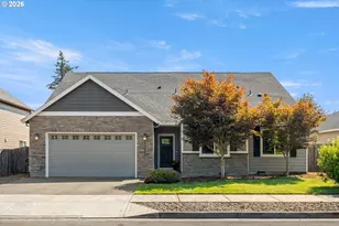 20266 Chanticleer Dr, Oregon City, OR 97045 - Photo 1