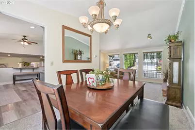 11550 SE Abby Ln, Clackamas, OR 97015 - Photo 16