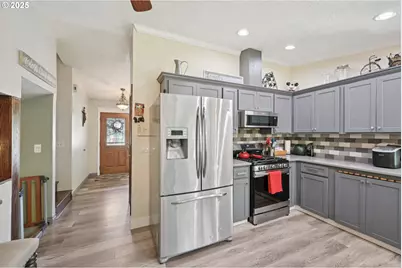 11550 SE Abby Ln, Clackamas, OR 97015 - Photo 20