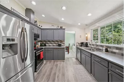 11550 SE Abby Ln, Clackamas, OR 97015 - Photo 22