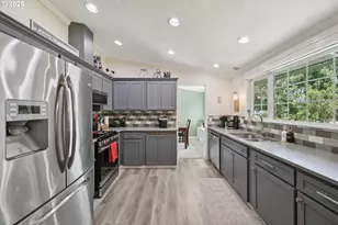 11550 SE Abby Ln, Clackamas, OR 97015 - Photo 22