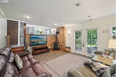 11550 SE Abby Ln, Clackamas, OR 97015 - Photo 12