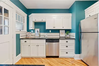 118 NW King Ave #52, Portland, OR 97210 - Photo 10