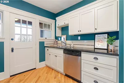 118 NW King Ave #52, Portland, OR 97210 - Photo 12