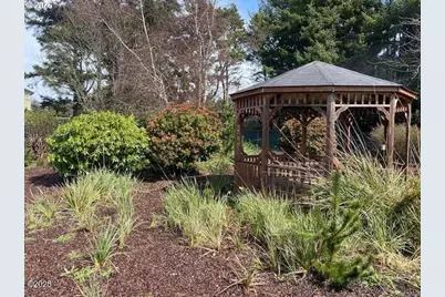 1706 NW 51st, Lincoln City, OR 97367 - Photo 4